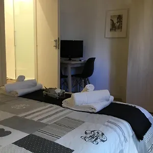  Alojamento de Turismo Selvagem Le Fate
